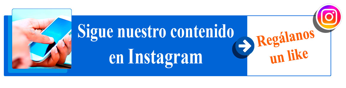 Mano accionando un tel&eacute;fono m&oacute;vil para visitar Instagram